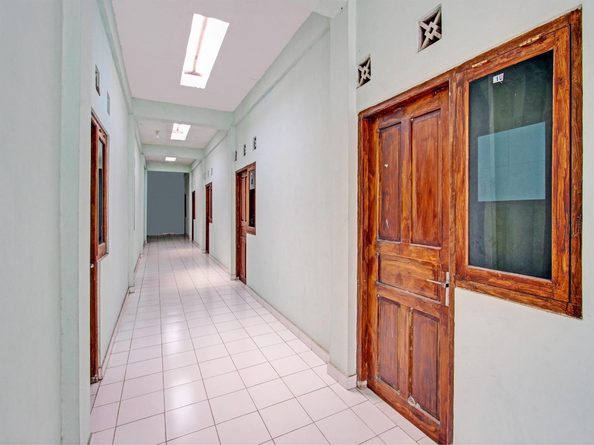 Spot On 93020 Rumah Singgah Ganjuran Bantul Extérieur photo